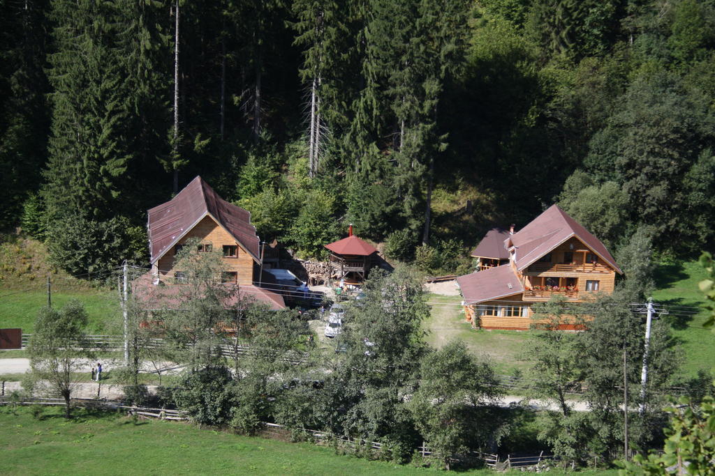 Rucăr 卡巴那安库特伊旅馆酒店 外观 照片