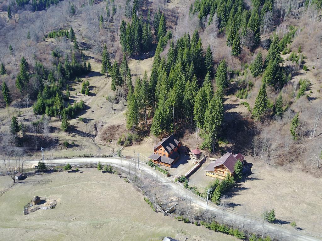 Rucăr 卡巴那安库特伊旅馆酒店 外观 照片